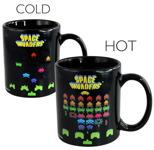 Produktbild zu Space Invaders - Tasse mit Thermoeffekt - Stage