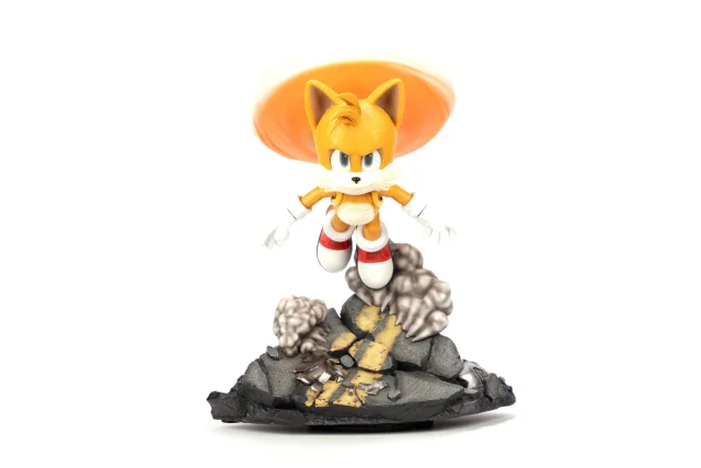 Produktbild zu Sonic - Non-Scale Figure - Miles "Tails" Prower (Standoff)
