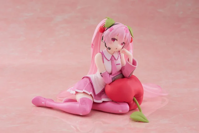 Produktbild zu Character Vocal Series - Desktop Cute - Miku Hatsune (Sakura Cherry Cushion Ver.)