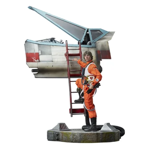 Produktbild zu Star Wars - Premium Format Statue - Luke Skywalker & X-Wing (Red Five, Standing By)