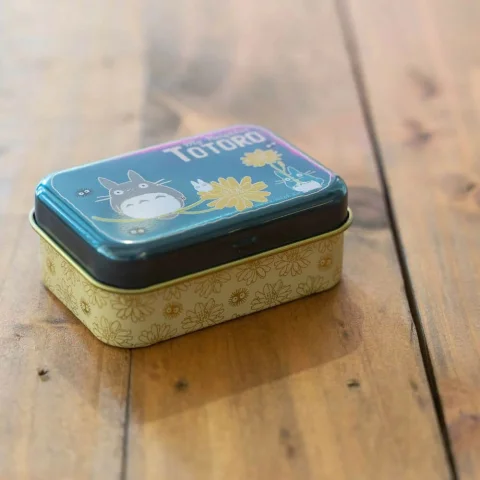 Produktbild zu Mein Nachbar Totoro - Metalldose - Totoro Flowers