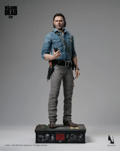 Produktbild zu The Walking Dead - Scale Action Figure - Rick Grimes
