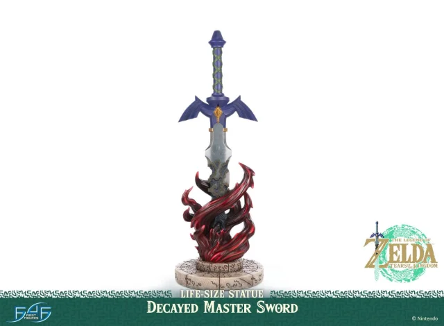 Produktbild zu The Legend of Zelda: Tears of the Kingdom - Life-Size Statue - Decayed Master Sword