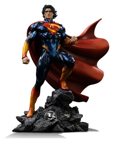Produktbild zu Superman - Art Scale - Superman (Absolute)