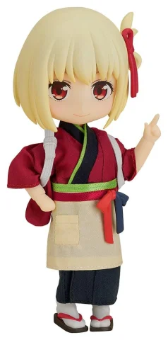 Produktbild zu Lycoris Recoil - Nendoroid Doll - Chisato Nishikigi (Cafe LycoReco Uniform Ver.)
