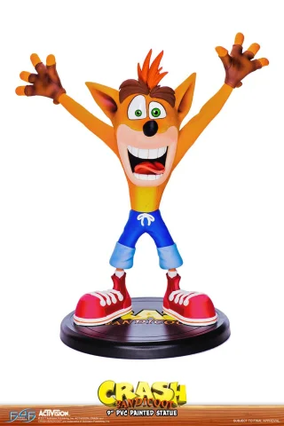 Produktbild zu Crash Bandicoot - Non-Scale Figure - Crash Bandicoot
