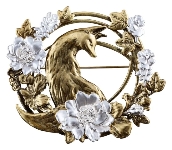 Produktbild zu Silent Hill f - Brooch