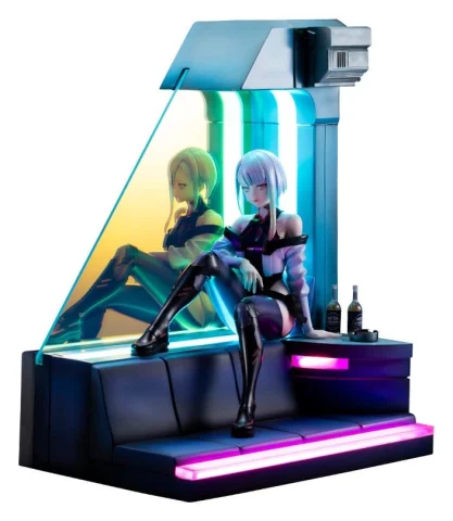 Produktbild zu Cyberpunk: Edgerunners - Scale Figure - Lucy