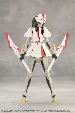 Produktbild zu Megalomaria Unlimited Universe - Plastic Model Kit Zubeh&ouml;r - Metamorphose Unit Exarmor White Nurse