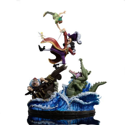 Produktbild zu Disney - Deluxe Art Scale - Peter Pan vs. Hook